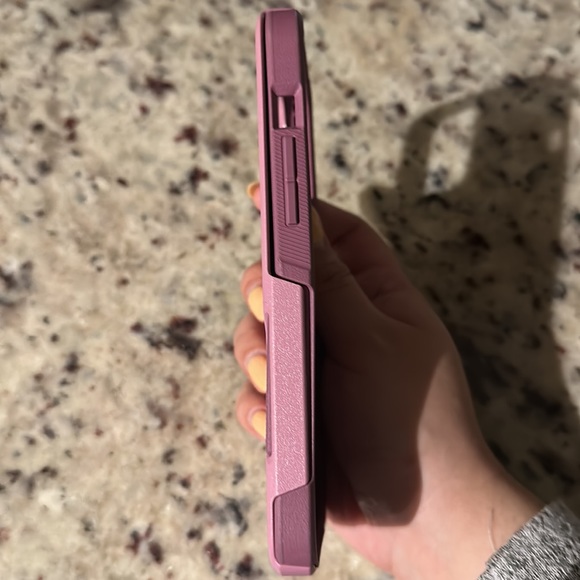 Otterbox Commuter Series IPhone 13 & 12 Pro Max Case - Picture 3 of 6